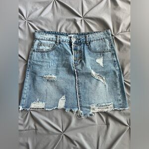 Mini skirt. Like new